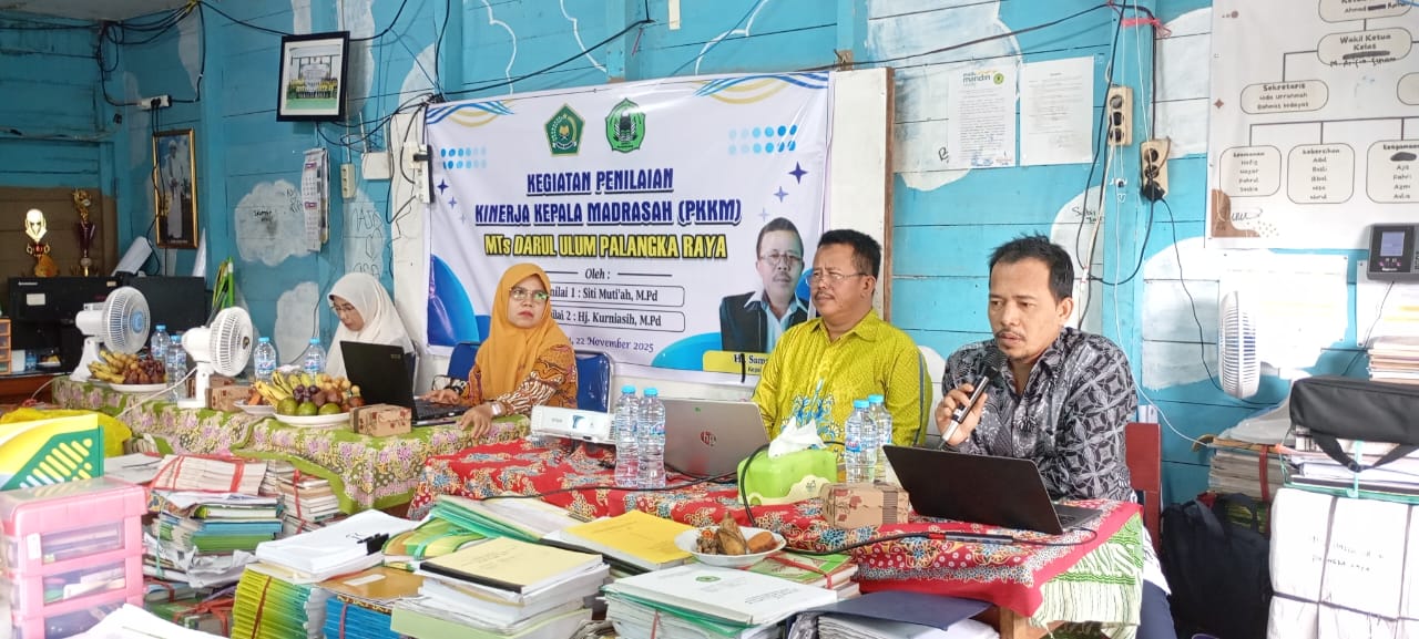 Sukseskan PKKM, Kepala MTs Darul Ulum Palangka Raya Jalani Penilaian Kinerja Komprehensif